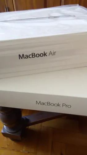 Caixas e cabos Macintosh Macbook Air e Pro