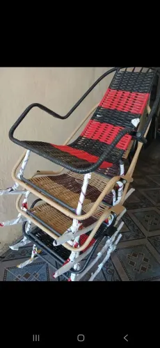 Cadeira de embalo a pronta entrega