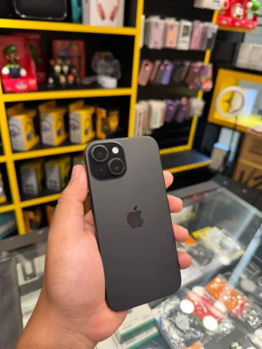 Iphone 15 256gb Perfeito Estado - Aceitamos o seu Iphone na Troca - Loja Icaraí