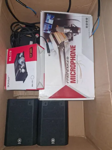 Kit de Áudio Completo - Amplificador + Caixas Yamaha + Microfone BM800 + Cabos