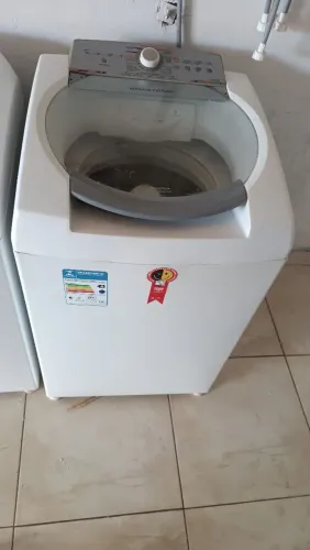 Vendo máquina d lavar  Brastemp 11kg voltagem 110. bacia de inox entrego e dou garantia