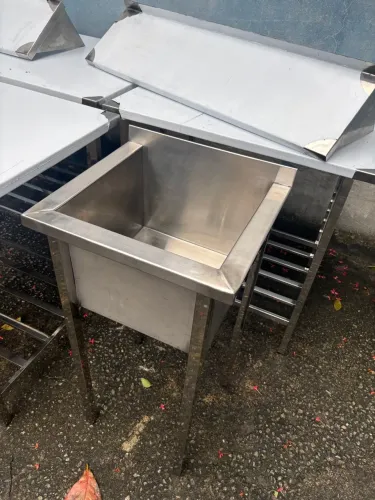 Tanque em aço inox s200