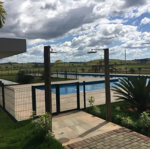 Lote com 640,00m² no Condomínio Náutico Porto do Sol, em Periquito, MG