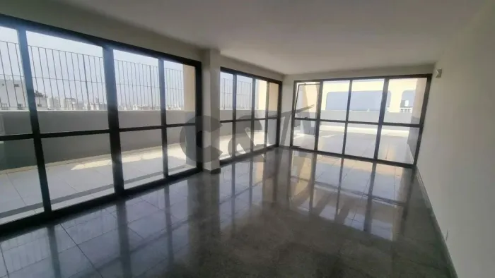 Cobertura Duplex - 6 Suítes à Venda ou para Alugar no Alto da Boa Vista - São Paulo/SP.
