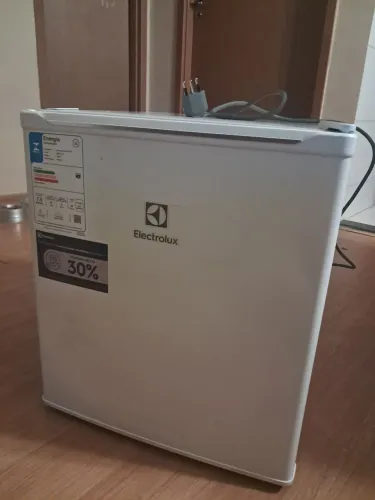 Frigobar Electrolux