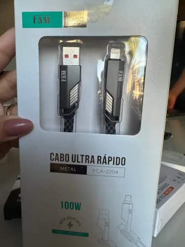 Cabo 4 em 1 ultra rápido