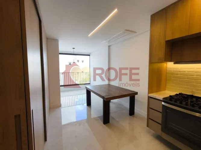 Locação Apto no Versa Brooklin, 58 m², 2 dorms (1 suíte), 2 banheiros, 1 vaga, varanda