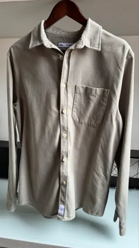 Camisa/ casaco /Jaqueta Zara