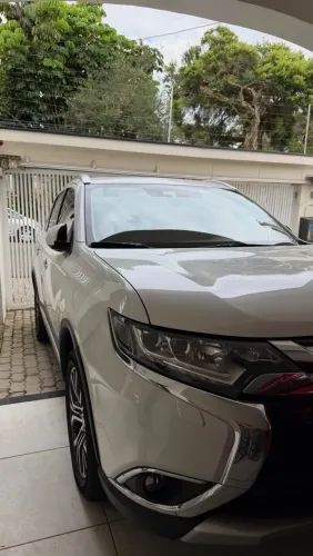 Mitsubishi Outlander 2.2 165cv Diesel Aut. 2018