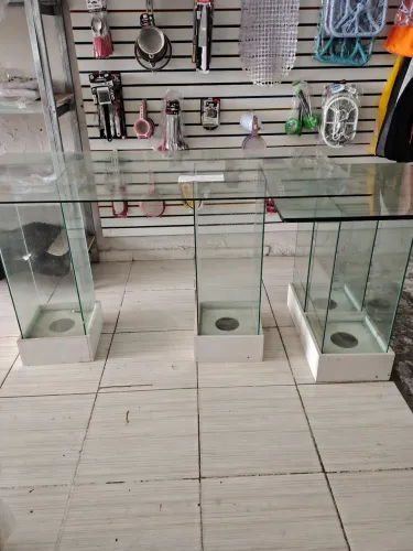 Mesa de vidro decoração 