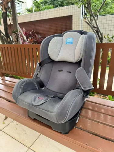 Cadeirinha de carro para criança