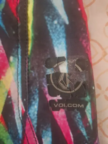 Bermuda Volcom