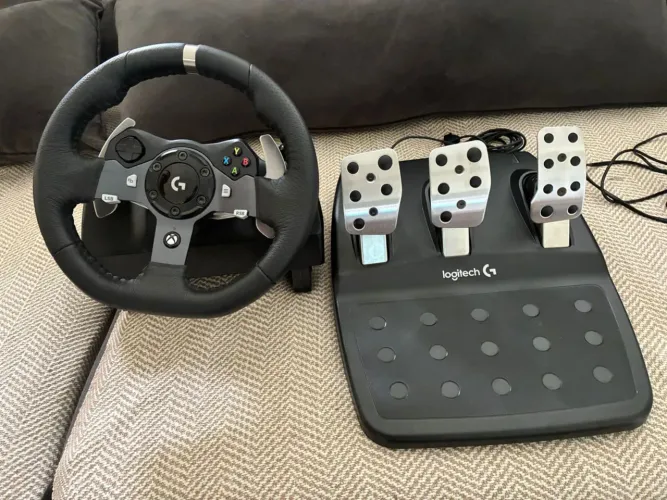 Logitech G920 para PC e Xbox 