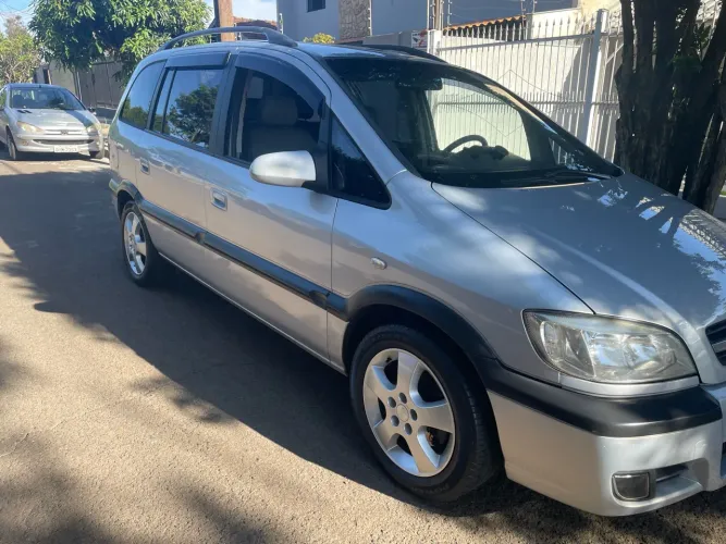 Chevrolet Zafira 2.0/ CD 2.0 16V MPFI 5P 2004