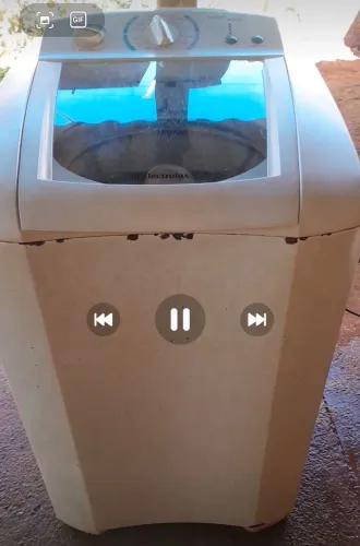 Vendo maquina de lavar 350,00