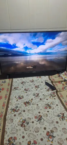 Tv lg 43 polegadas leia o anúncio