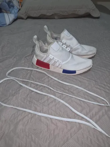 Tênis Adidas NMD R1 Parley Original Creme/Off-White - Nº 41