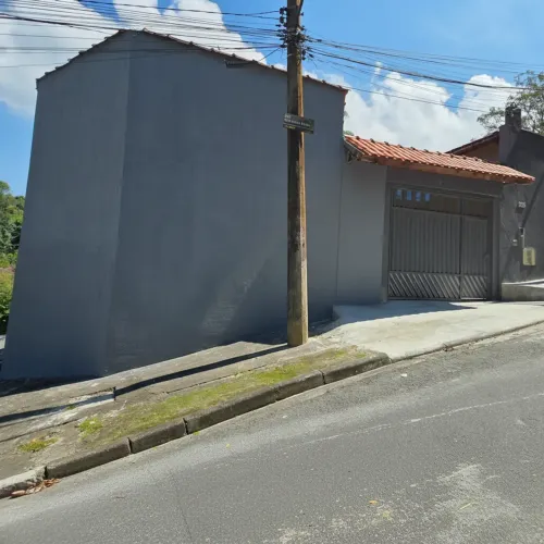 Casa para venda tem 650 metros quadrados com 4 quartos em Roncon - Ribeirão Pires - São Pa