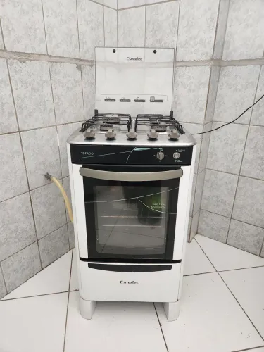Fogão Esmaltec Topázio usado elétrico funcionando perfeitamente
