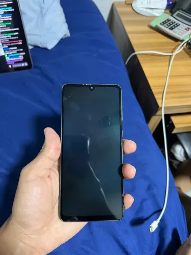 Celular A33