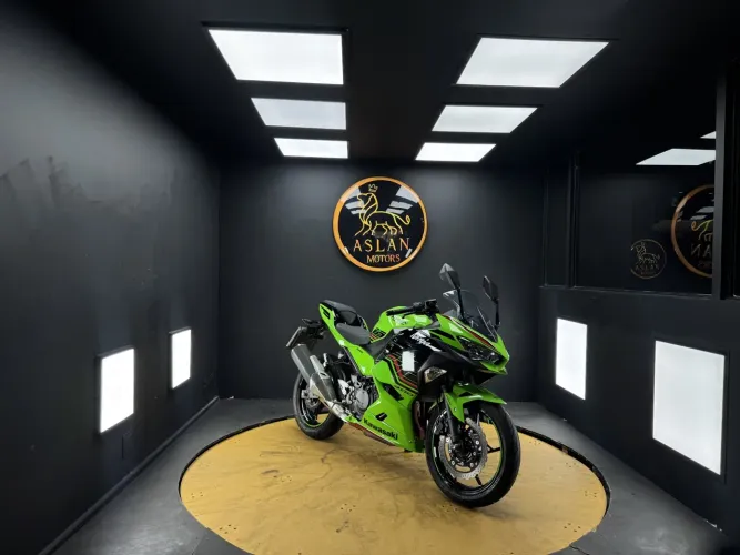 Kawasaki Ninja 400 2024