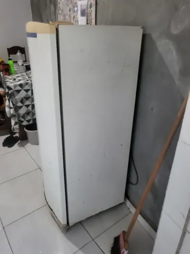 Geladeira consul 400 reais