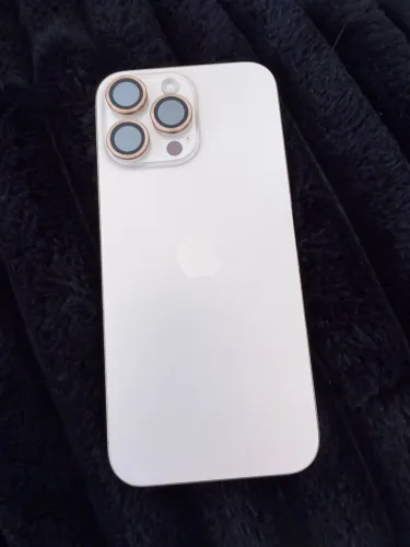 iPhone 16 Pro Max - Seminovo