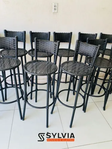 Banquetas em fibra 