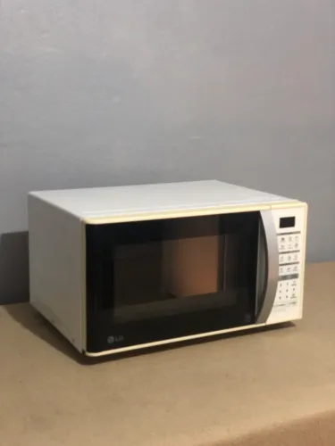 Microondas LG 25l bem conservado - entrego