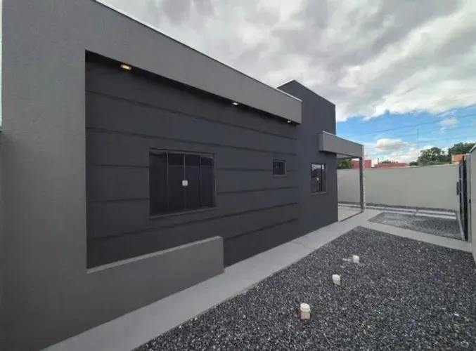 Casa com 3 Quartos sendo um suite - Bairro JD COSTA VERDE , PROX A SUBESTAÇÃO