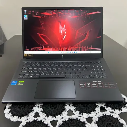 Notebook Gamer Acer Nitro V15 | RTX 4050 6GB | 16GB RAM DDR5 | Impecável