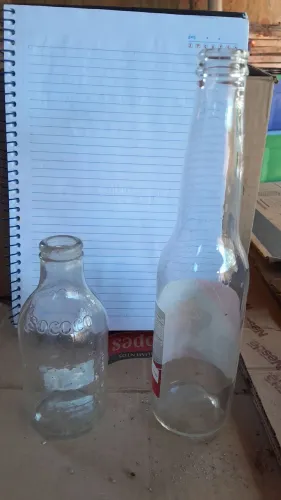 PRECISO COMPRAR GARRAFAS DE SOCOCO 220 ML E LONG NECK 