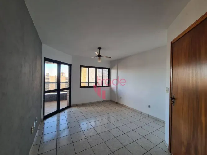 Apartamento para Alugar de 03 Quartos sendo 01 Suíte no Centro de Ribeirão Preto com Sacad