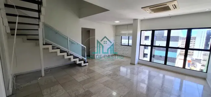 Apartamento Cobertura Duplex com 236,85m, 4 Suítes, 3 Vagas com Piscina na Jatiuca - Macei