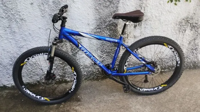 Bicicleta Giant MTB Motanin Bike - Componentes novos!