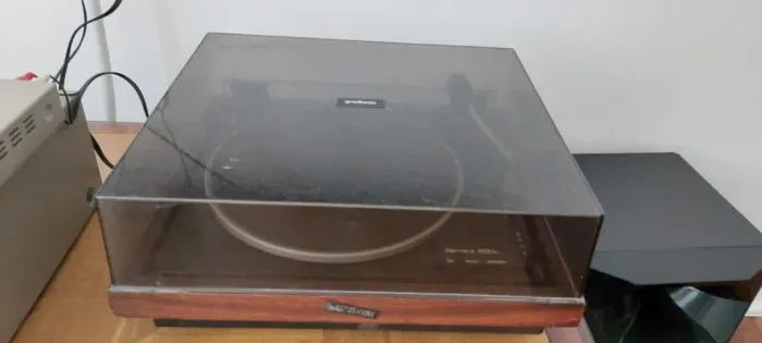 Toca-discos Gradiente Garrard 630s Vintage Original Com Tampa Acrílica - Excelente Estado