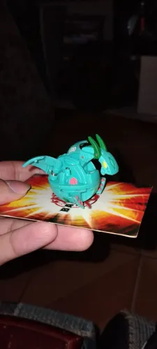 Bakugan hyper dragonoid ventus vortex/cyclone 800g
