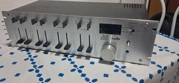 Mixer WB Quad 4 canais