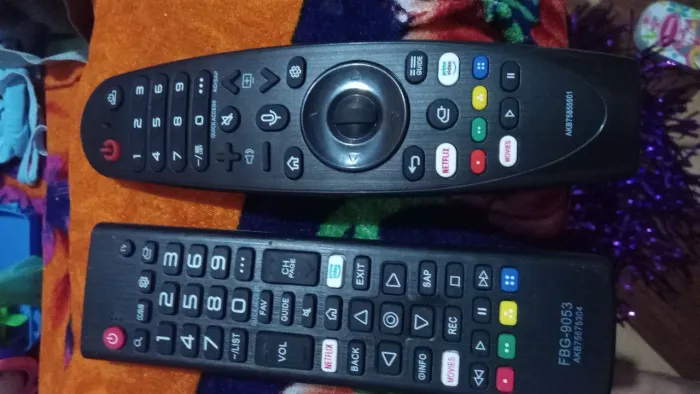 Combo 2 controles de TV(OFERTA)