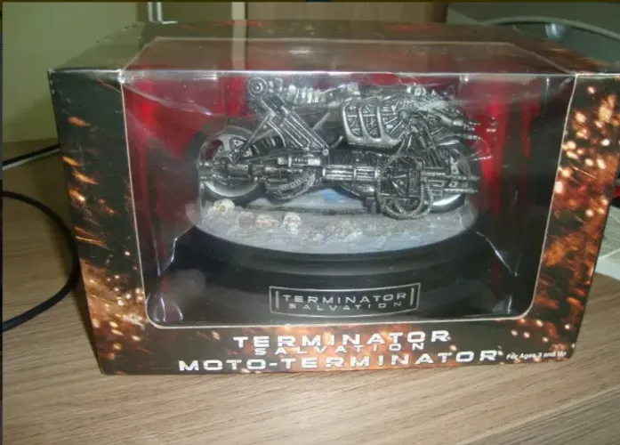 blu ray Gift Set Moto Terminator Salvation Exterminador Do Futuro 4