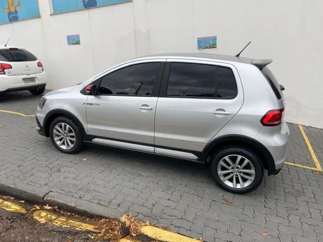 Volkswagen Fox Pepper 1.6 Flex 16V 5P 2016