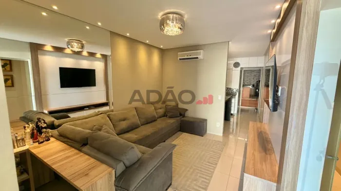 Casa com 3 Quartos, Suíte e Área Gourmet no Condomínio Village do Bosque  Goiânia