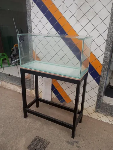 Aquário 100 LTS + mesa