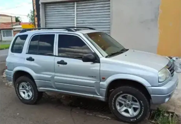 Vendo Carroceria Tracker/Gran Vitara