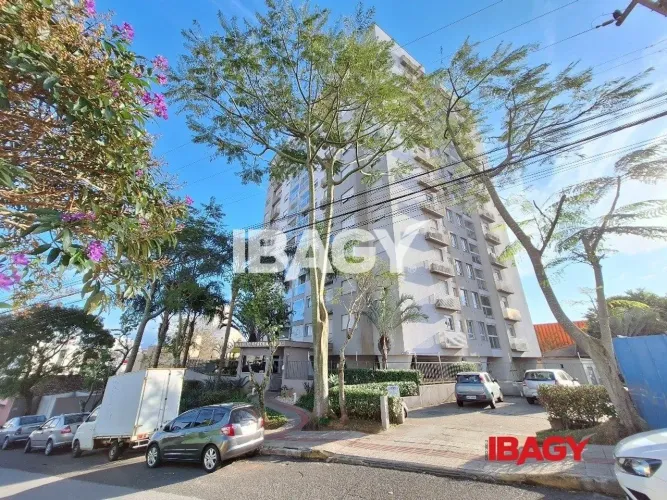 Excelente Apartamento 3 dormitório(s) em Capoeiras - Florianópolis