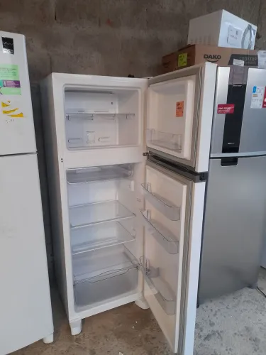 Geladeira consul frost free nova sem uso