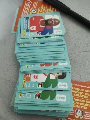 Figurinhas 2026 repetidas 