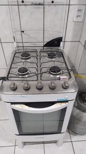 Vendo fogão Esmaltec Ágata 