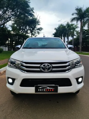 Toyota Hilux CD SRX 4X4 2.8 TDI 16V Diesel Aut. 2017