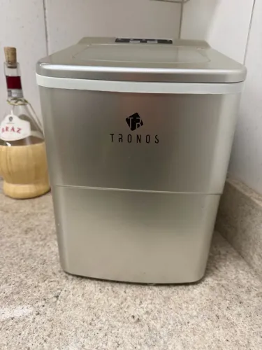 Máquina de fazer gelo Tronos 18x no cartão de crédito